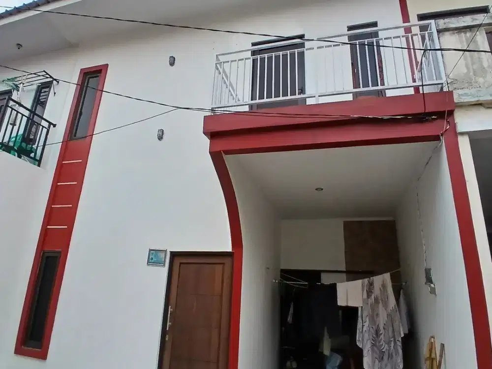 Rumah  Minimalis 2 Lantai di Jakarta Timur