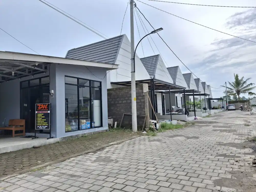 Info Rumah Jakal Area UII 500 Jt-an, Strategis, Bonus AC
