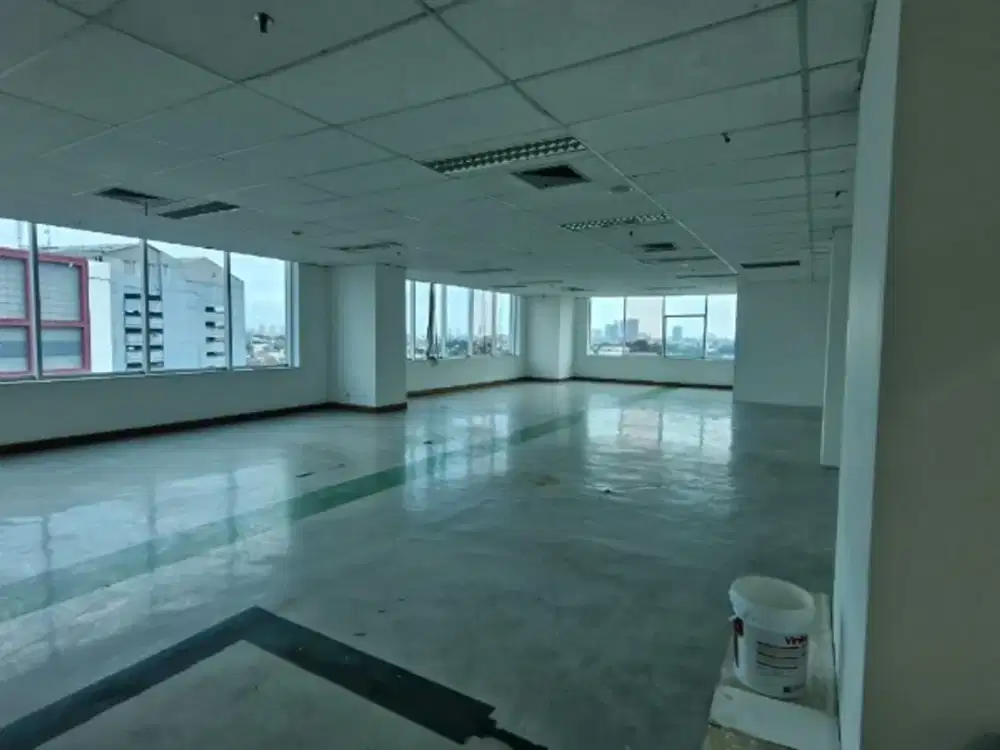 SEWA KANTOR DI JAKARTA PUSAT SENEN 177M² BARE 130K NEGO