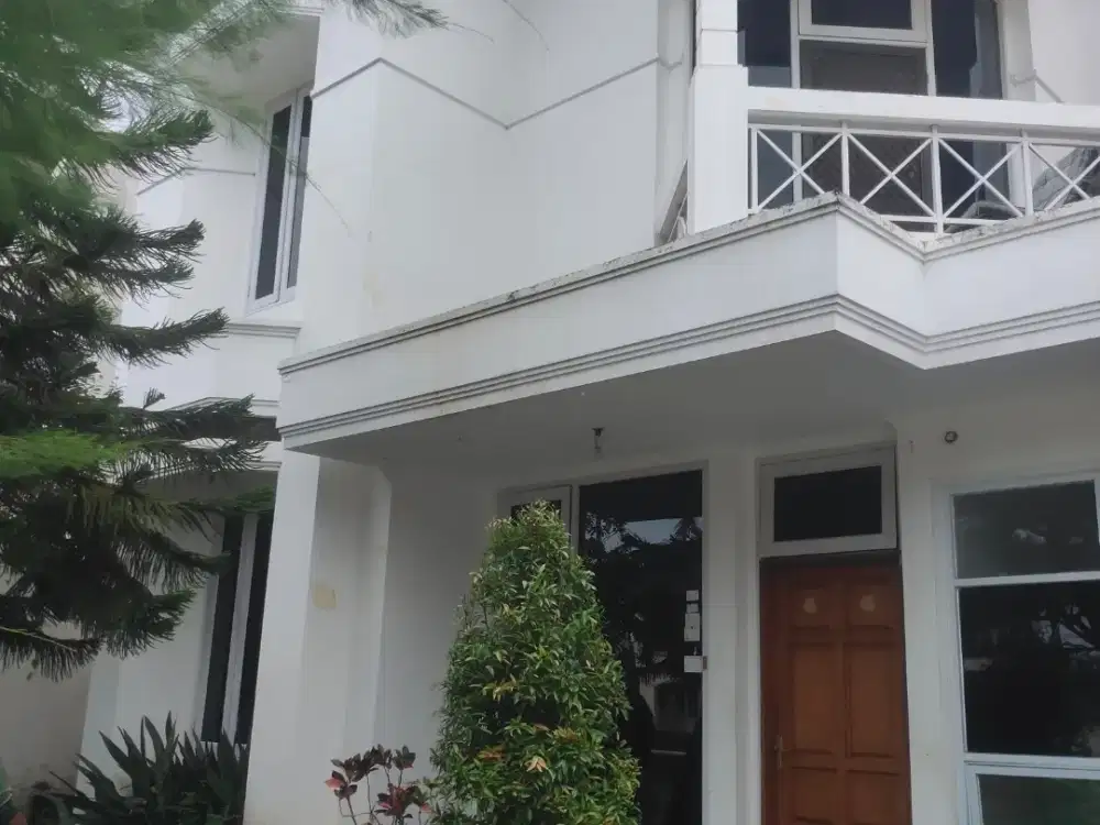 RUMAH DHARMAHUSADA REGENCY SURABAYA TIMUR