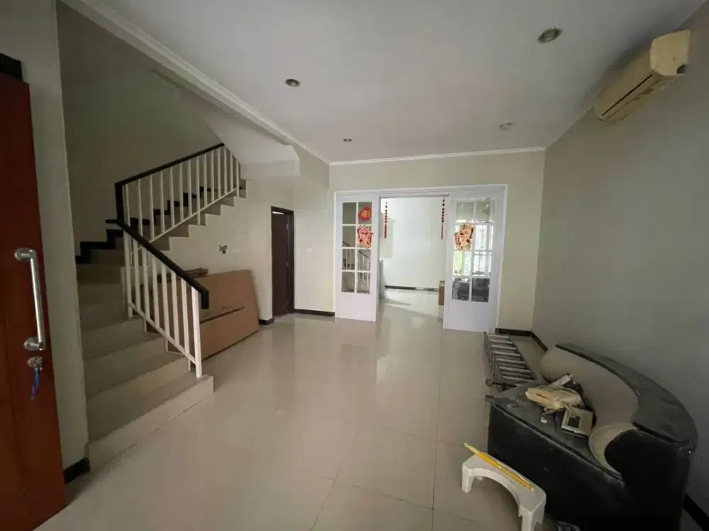 Rumah Full Renovasi Bagus Dan Rapi Siap Huni Di Citra 7 Kalideres