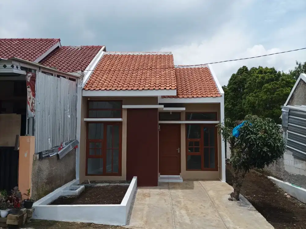 RUMAH MINIMALIS TANAH LUAS, ada halaman belakang dan samping
