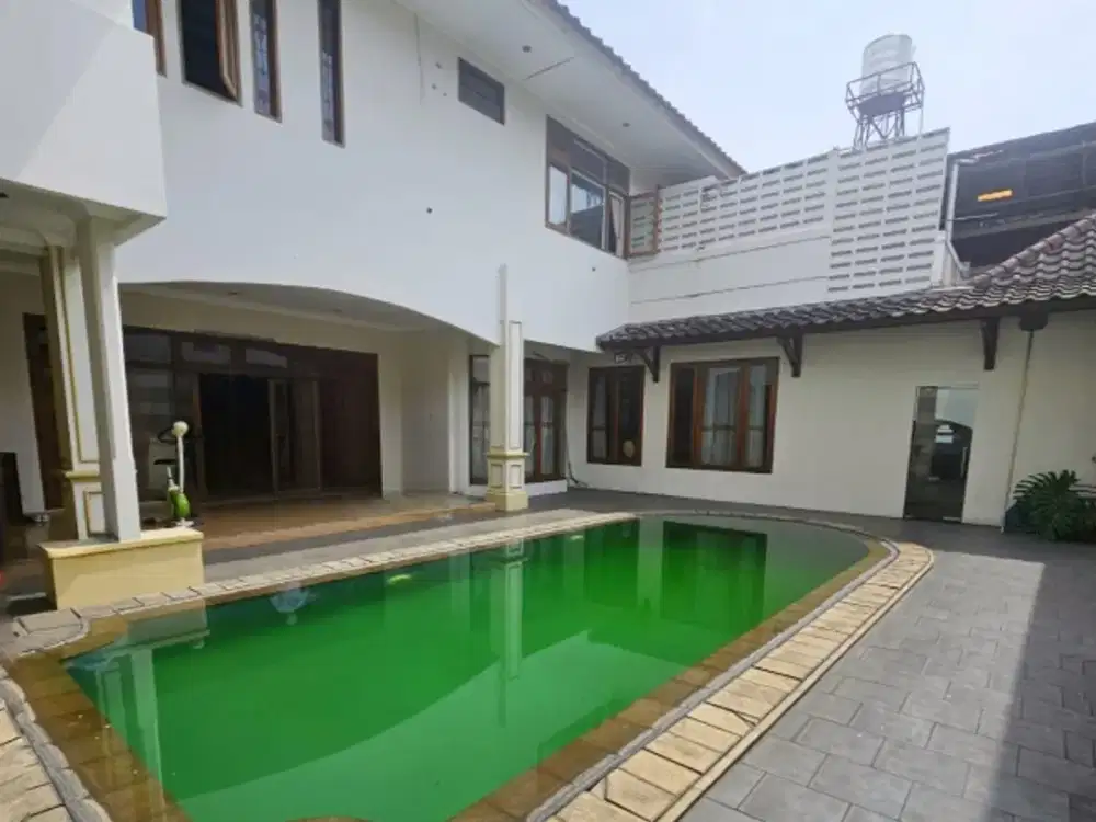Dijual Rumah Mewah di Kemang Jaksel