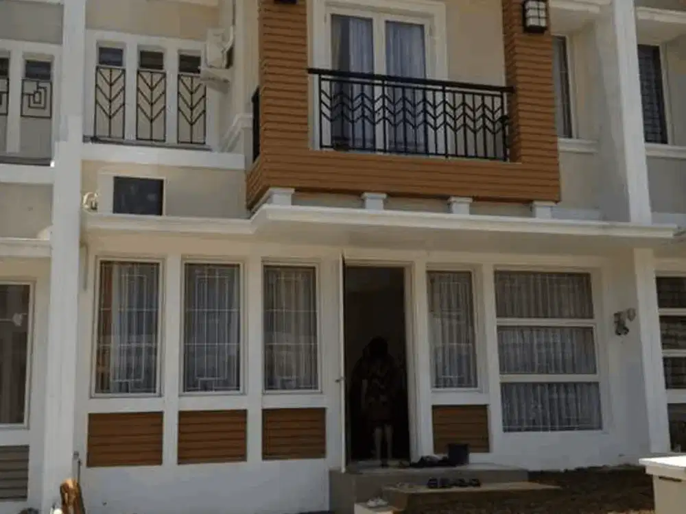 Rumah Bagus Siap Huni Di Cluster Florencia Lippo Cikarang