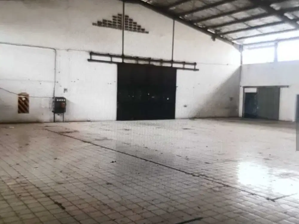 Dijual Tanah dan Bangunan Untuk Gudang / Pabrik di Cibolerang Bandung