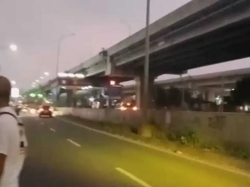 Tanah Lokasi Bagus Dekat Tol Becak Kayu  Siap Bangun Untuk Usaha