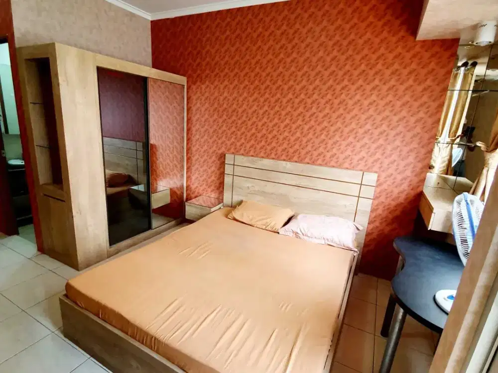 Sewa Apartemen Studio Furnished Pool View Mid Floor Maple Park sunter