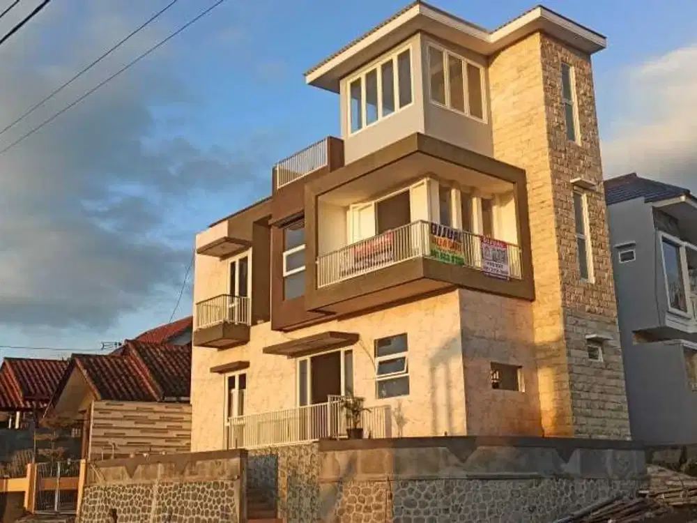 Dijual Villa Baru Villa Panderman Batu