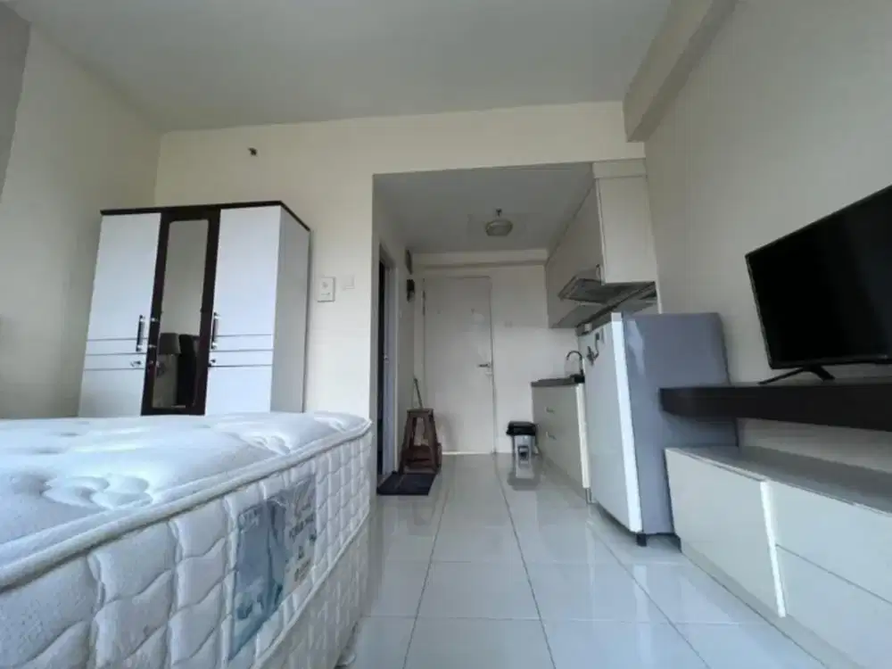 Apartemen Furnish lux  UC Studio Berkeley  Citraland surabaya barat