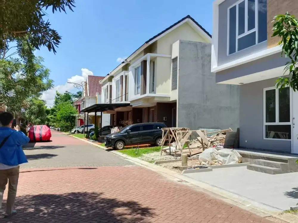 JUAL Rumah 2 Kamar Tidur Cluster Malibu Furnished Gading Serpong