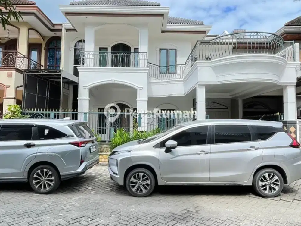Villa TerMewah jln mawar Medan ESTate
