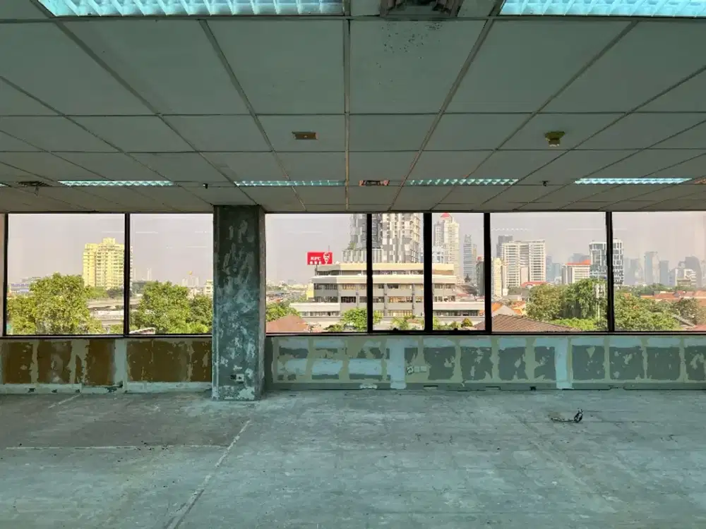 SEWA KANTOR DI JAKATA SELATAN MT HARYONO 155M² BARE 140K NEGO