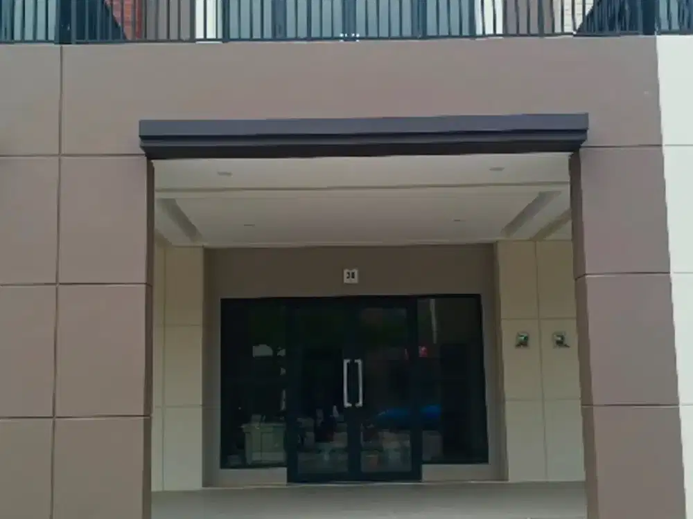 DISEWAKAN RUKO DOWNTOWN DRIVE GADING SERPONG