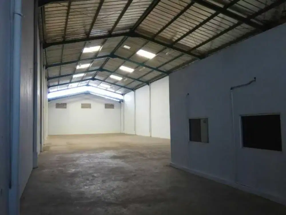 Disewa Gudang di Taman Tekno di BSD City
