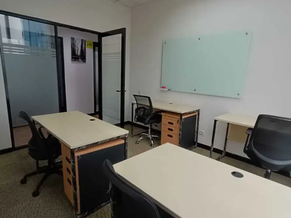 Disewakan kantor 5 pax sqm fully furnished kuningan jakarta selatan