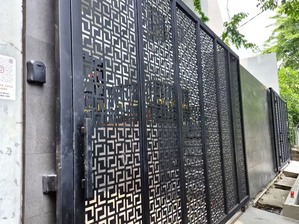 Rumah Baru Mewah Tomang Siap Huni Sertifikat IMB PBB Lunas