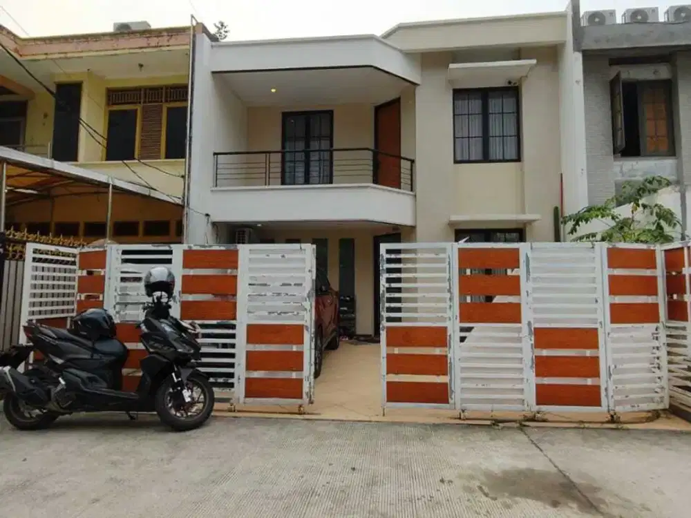 Dijual Rumah Second Siap Huni Dalam Komplek Billymoon Pondok Kelapa