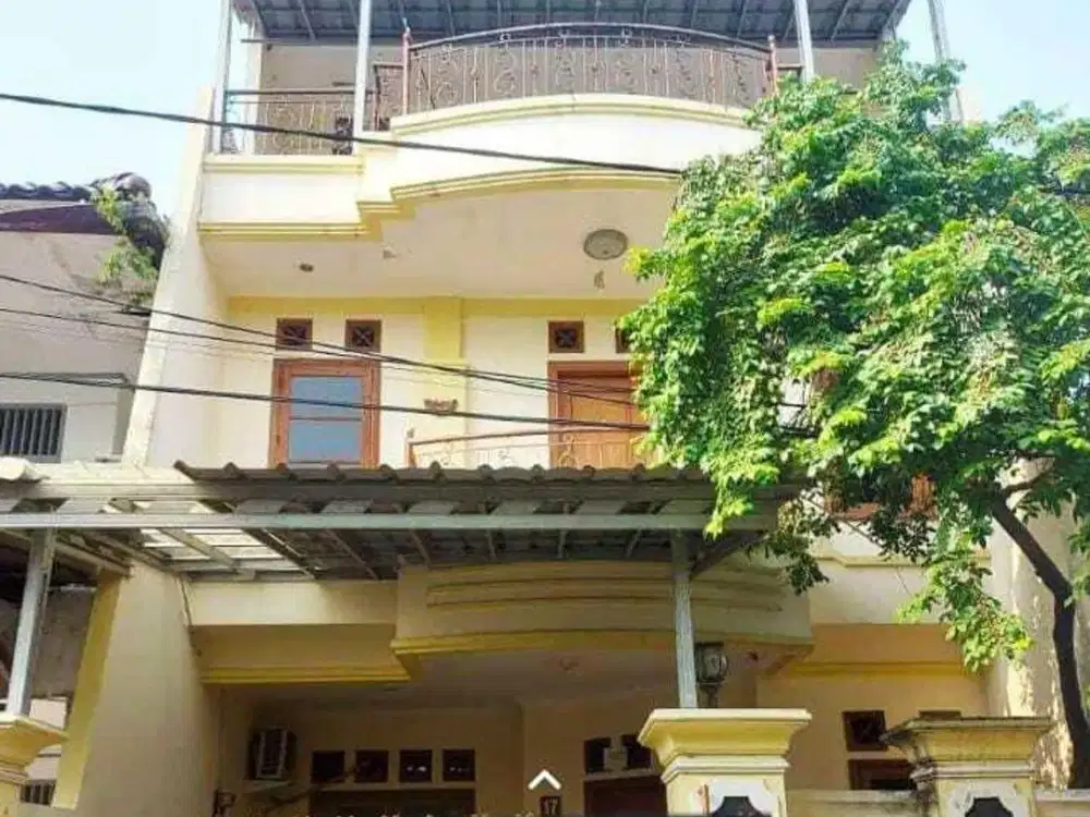 Jual Rumah Nyaman & Asri 3 Lantai di Kayu Putih Jakarta Timur