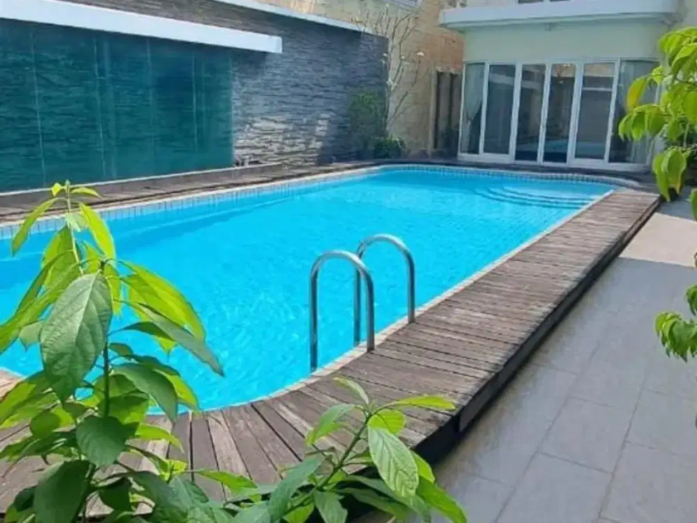 DIJUAL RUMAH MEWAH SIAP HUNI DI PONDOK INDAH JAK SEL