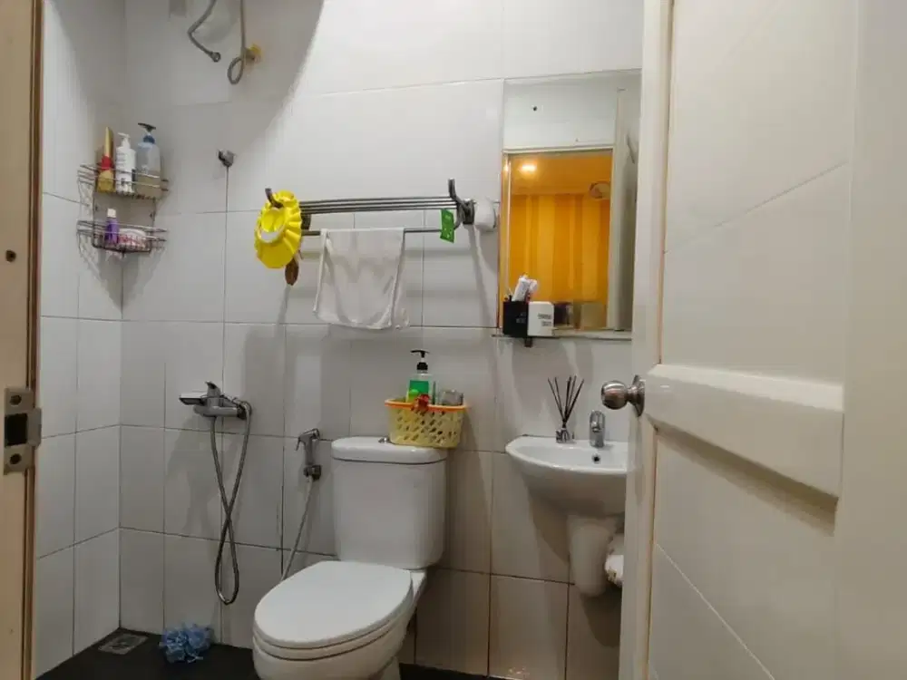 Dijual Rumah Spring Canary Gading Serpong Tangerang Banten
