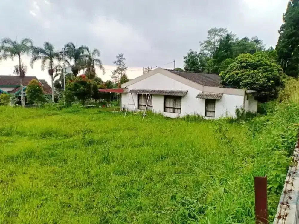 Rumah Villa Jl. Kaliurang, Dekat Taman Wisata Kaliurang