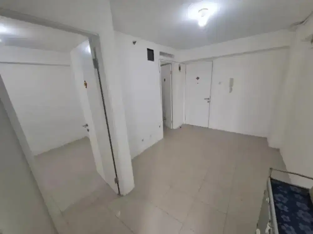 DISEWAKAN 2BEADROOM KOSONGAN LANTAI RENDAH APARTEMEN BASSURA CITY