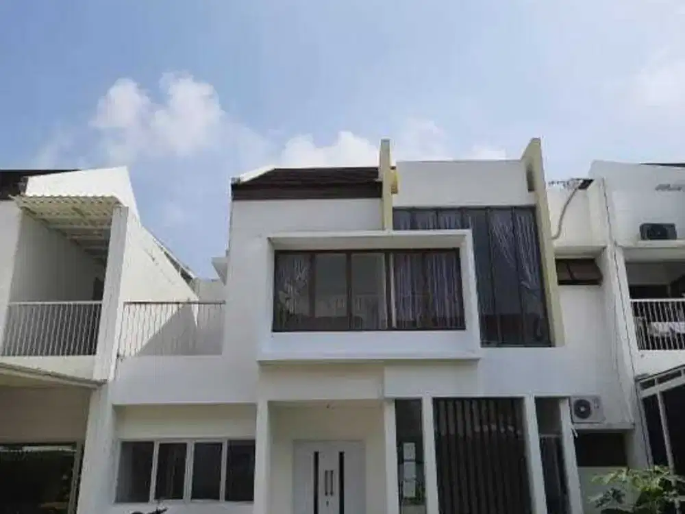 Dijuak Rumah Siap Huni Termurah Di Bawah NjOP Di JGC Cakung Jakarta