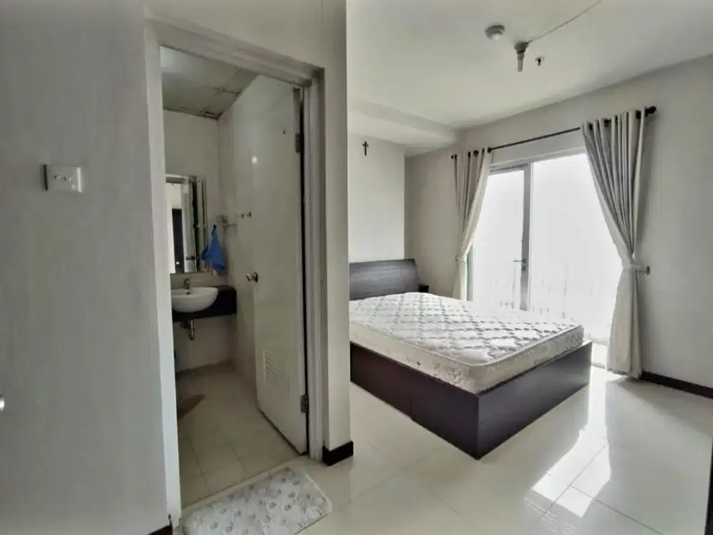 Sewa Apartemen Cosmo Mansion Thamrin City-Type 3 Br+1 Full Furnished