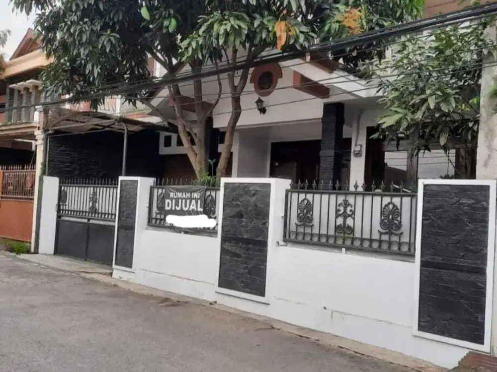 Rumah langka di Batununggal 2 lantai siap huni