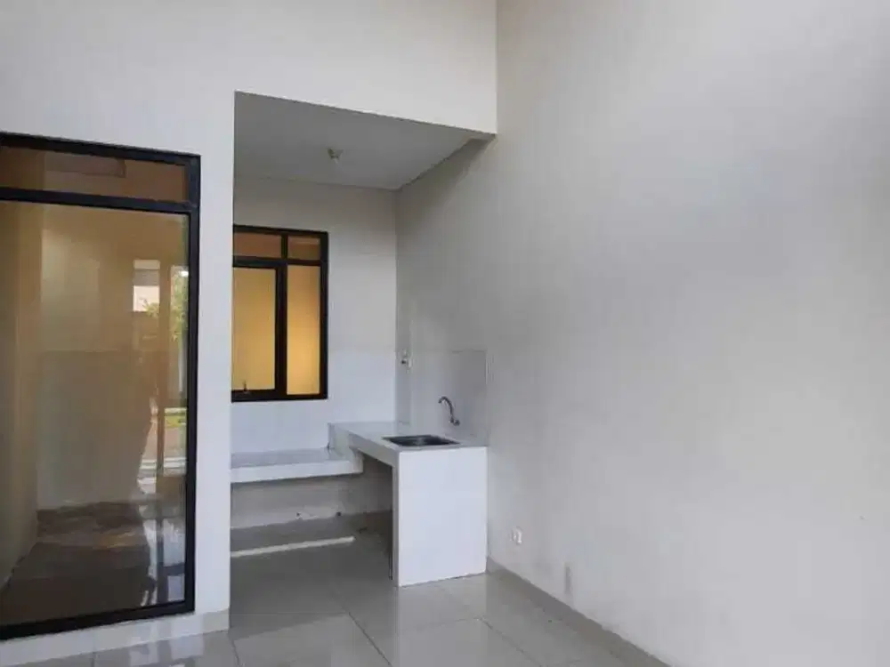 Disewakan Rumah High Ceiling di Cluster Carona Park Citra Raya