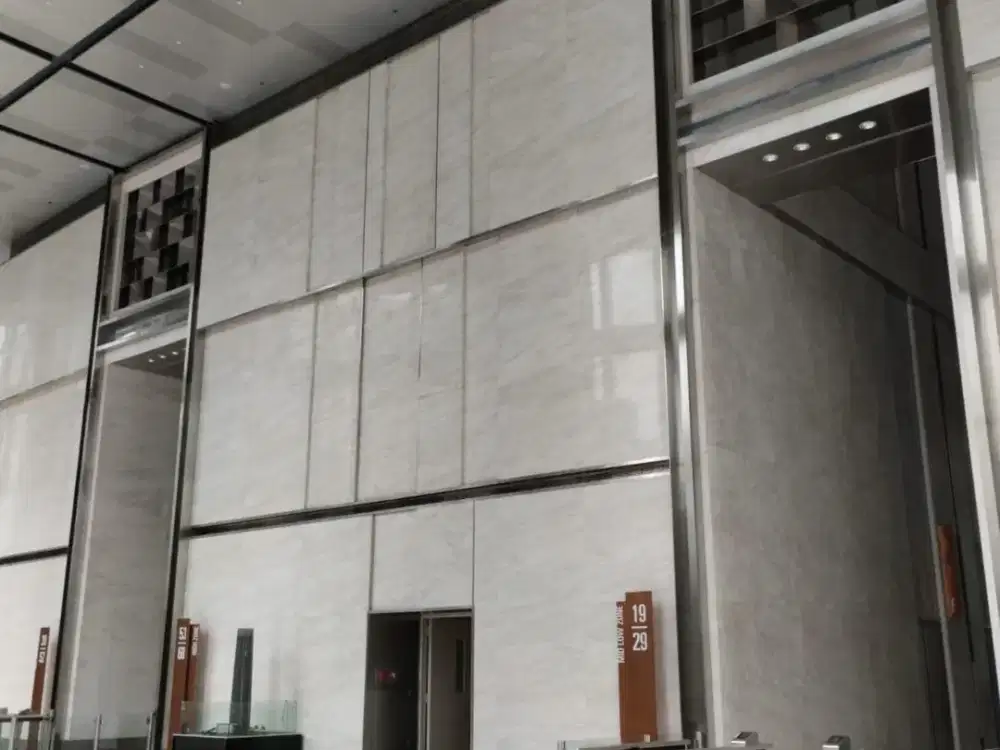 Dijual Office Space at World Capital Tower Kuningan South Jakarta