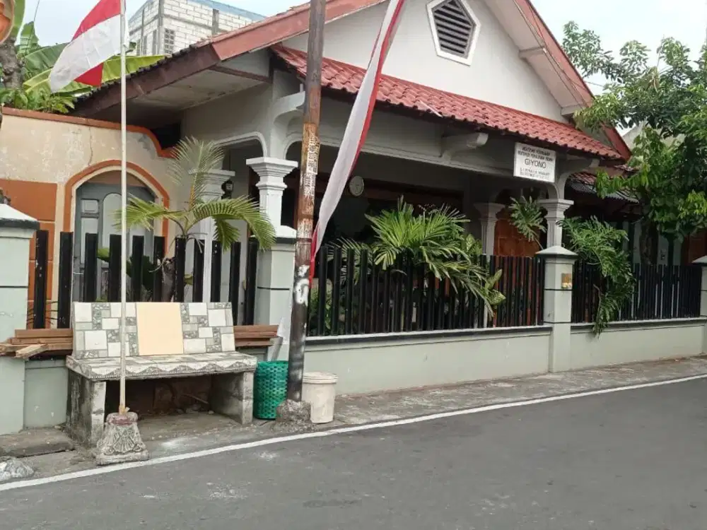Rumah nyaman dan aman di baki Sukoharjo