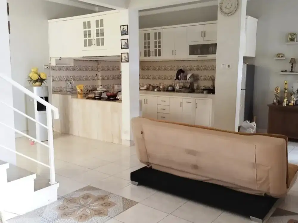 Dijual Rumah Cirendeu 4 Kamar Posisi Pojok