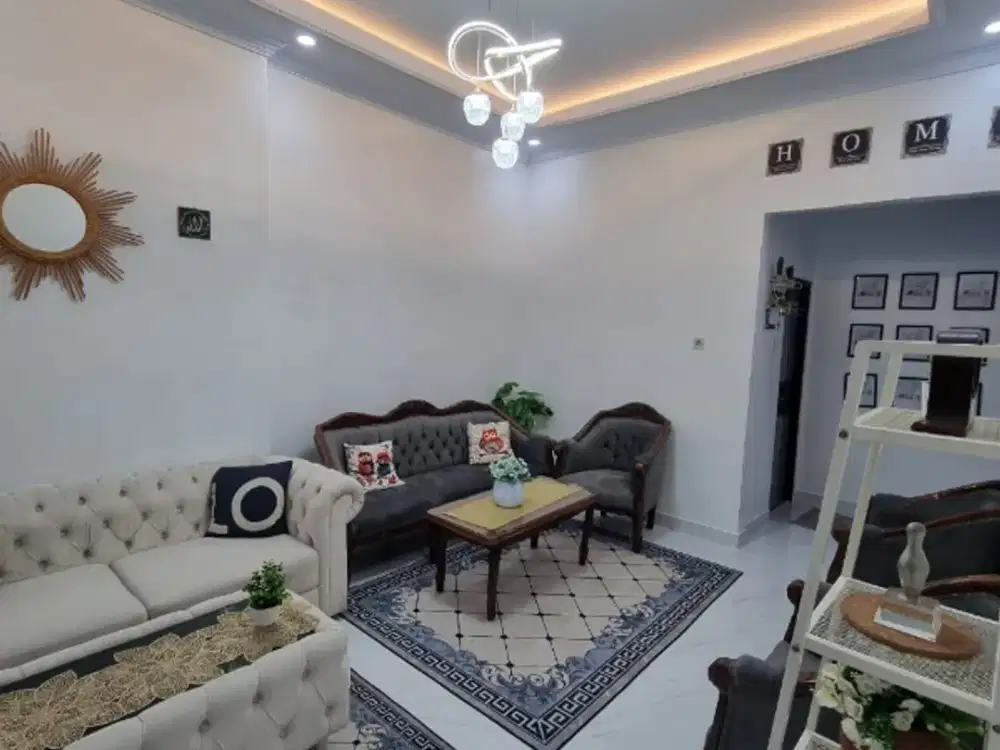 Dijual Rumah Cantik  Siap Huni di Cibinong
