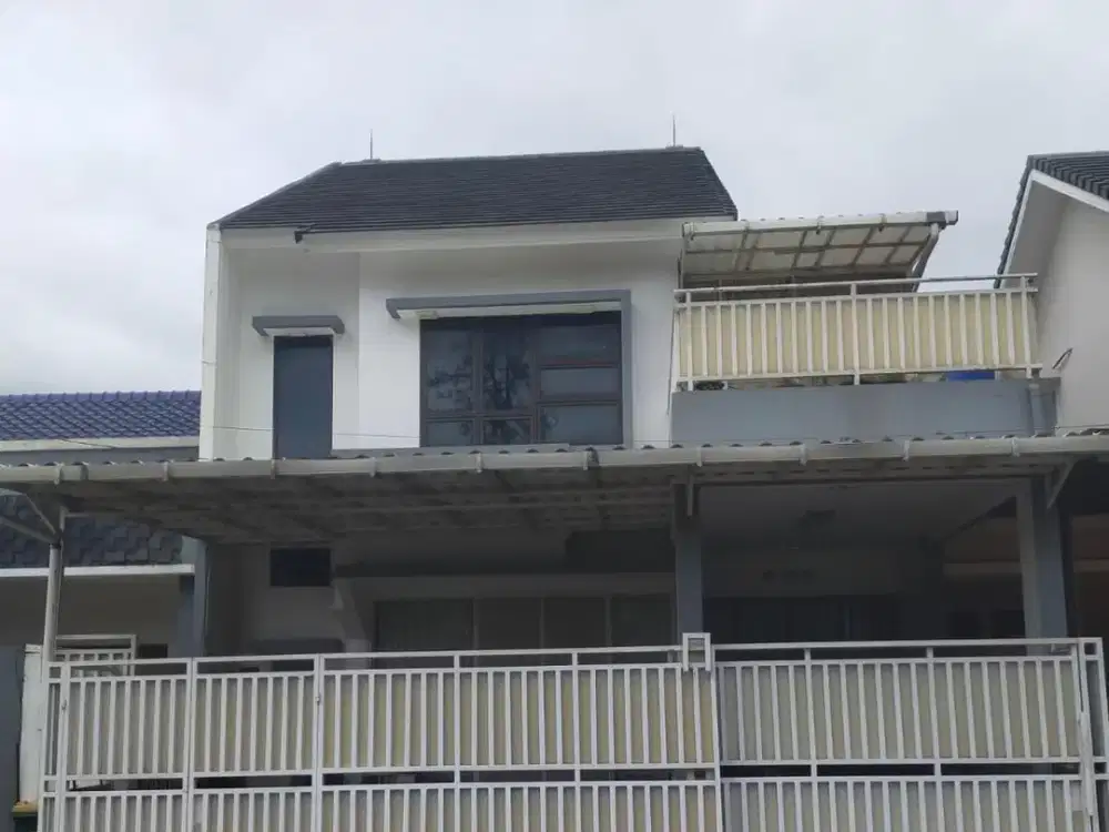 Rumah Minimalis 2 Lantai Dalam Cluster 5 Menit ke BSD Plaza