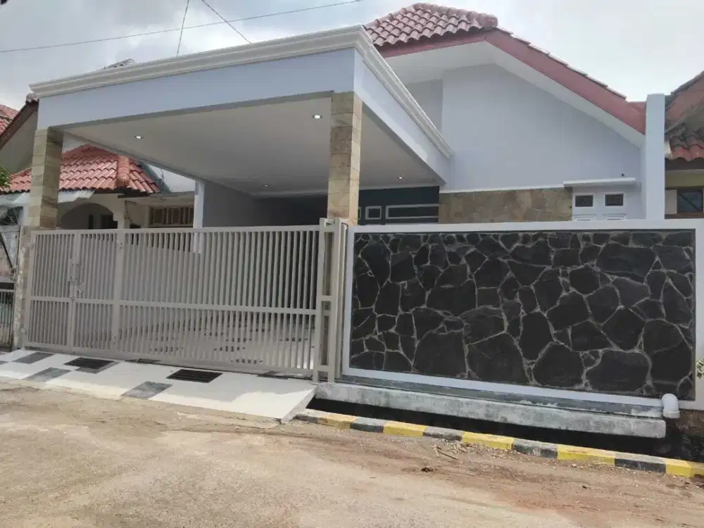 Jual Rumah Mewah di Jatiasih Bekasi – Halaman Luas, Lokasi Strategis!