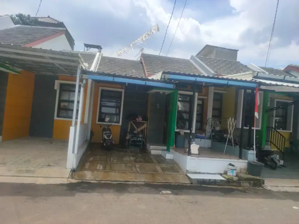 dijual rumah di Cluster permata Cimahi harga 495 juta Nego tipis