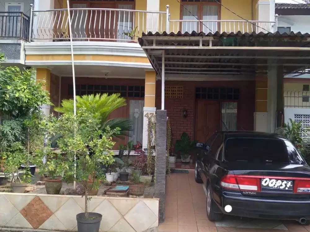Rumah Nyaman & Asri 2 Lantai Di Cluster Meadow Green
