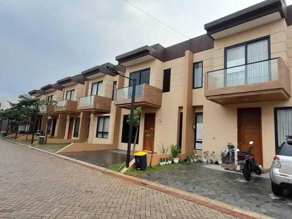 Rumah Nyaman untuk Semua: 2 Lantai dengan Desain Kustom