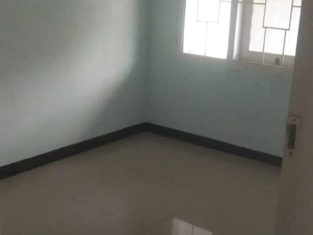 Di sewakan Rumah Siap Huni Di Kopo Ketapang.