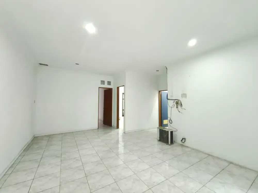 Disewakan Rumah 1 tingkat komplek Cemara Asri