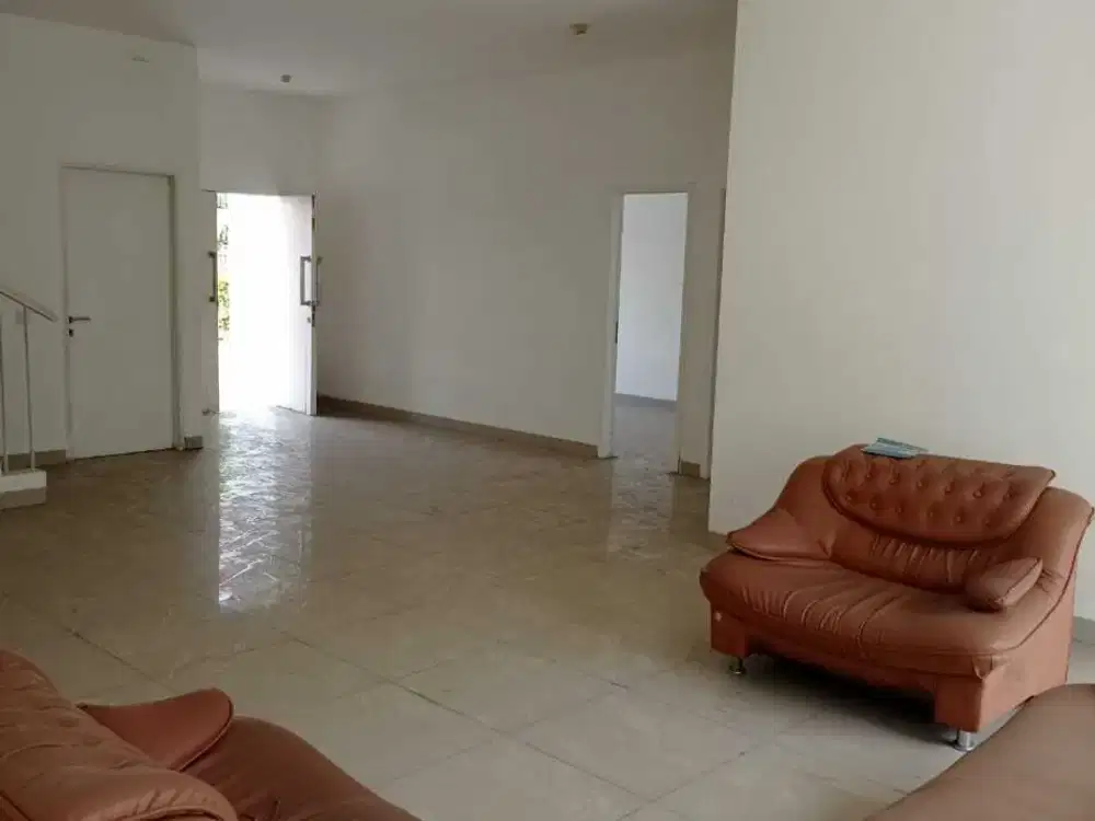 Dijual Rumah BEST PRICE uk 10x20 di Cluster Cassia Jakarta Garden City