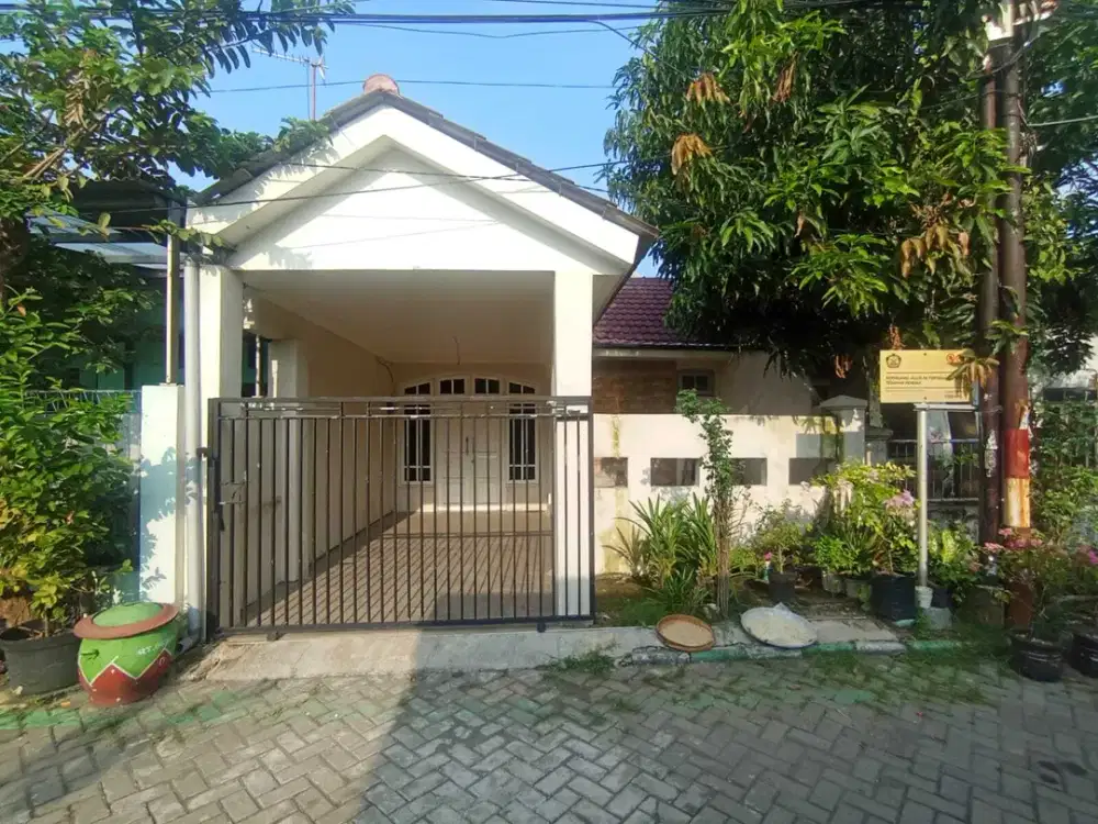 Dijual rumah siap Huni. Lokasi Perum Palem putri candi sidoarjo