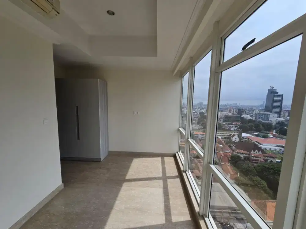 DIJUAL MURAH ! Menteng Park 2 Bedroom (PRIVATE LIFT)
