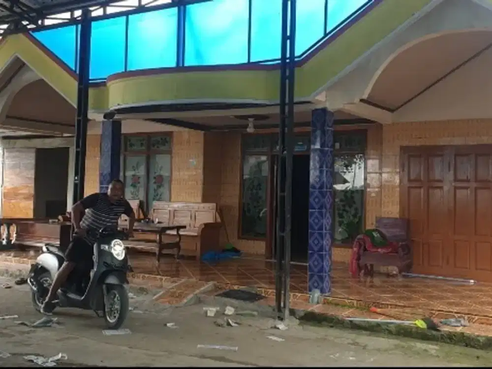 Rumah Kelurahan Kendung Kec Kedungadem Kab Bojonegoro