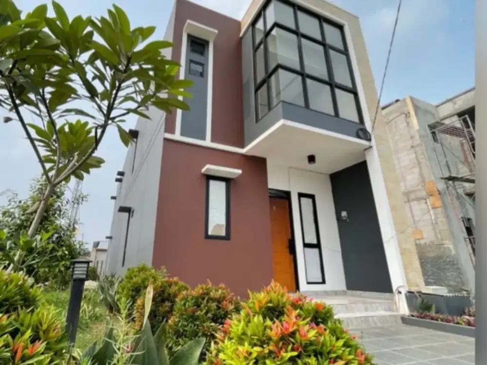 Rumah dijual dekat grand galaxy park