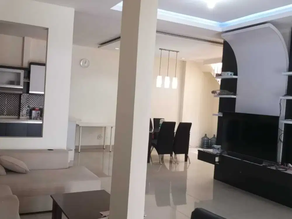 Rumah cluster furnish 150m2 hadap Utara Kota Wisata Kab Bogor S156
