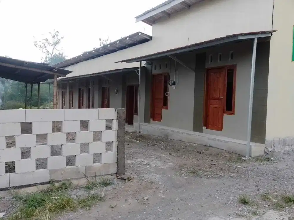 SEWA PAVILIUM ADA 4 UNIT 100M2 600RB/BULAN DKT TAMAN DENGGUNG.JK13348