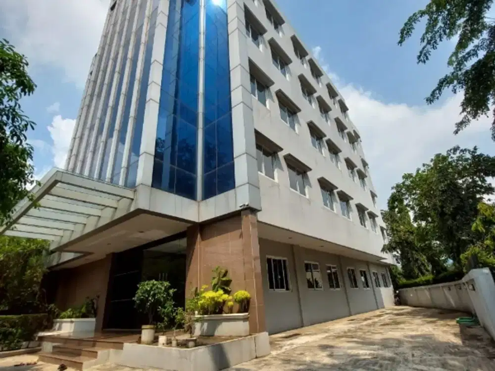 Dijual gedung perkantoran siap pakai  di Cikini Jakarta Pusat