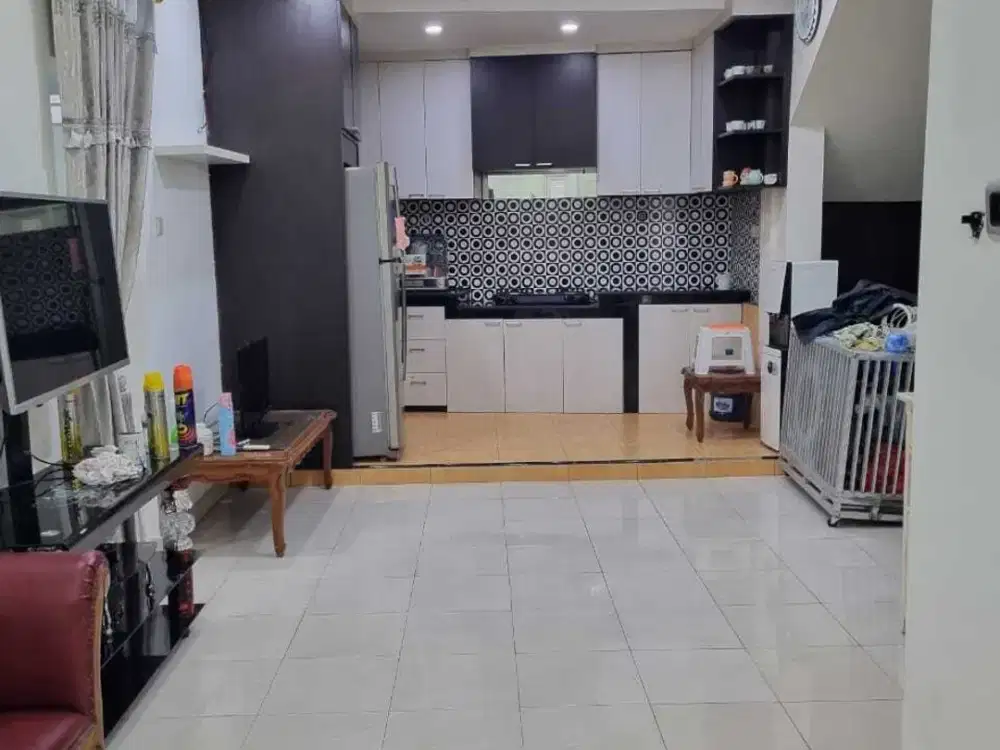 Sewakan Rumah Di Kelapa Gading 5 Bedroom Rapi Nyaman